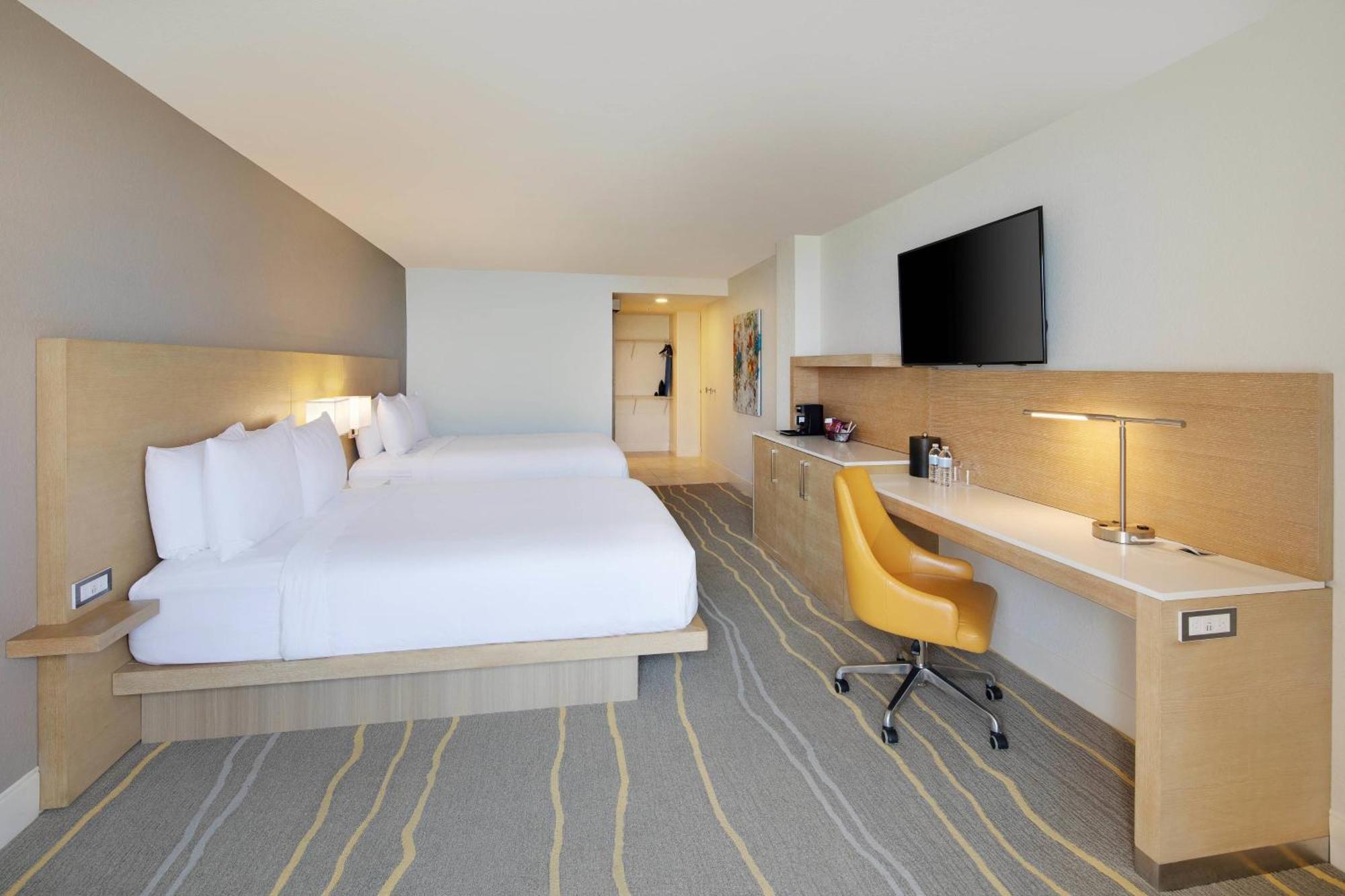 Delta Hotels By Marriott Daytona Beach Oceanfront Ngoại thất bức ảnh